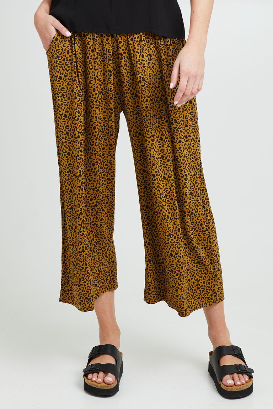 Pants & Leggings Betty Basics | Bianca Pant