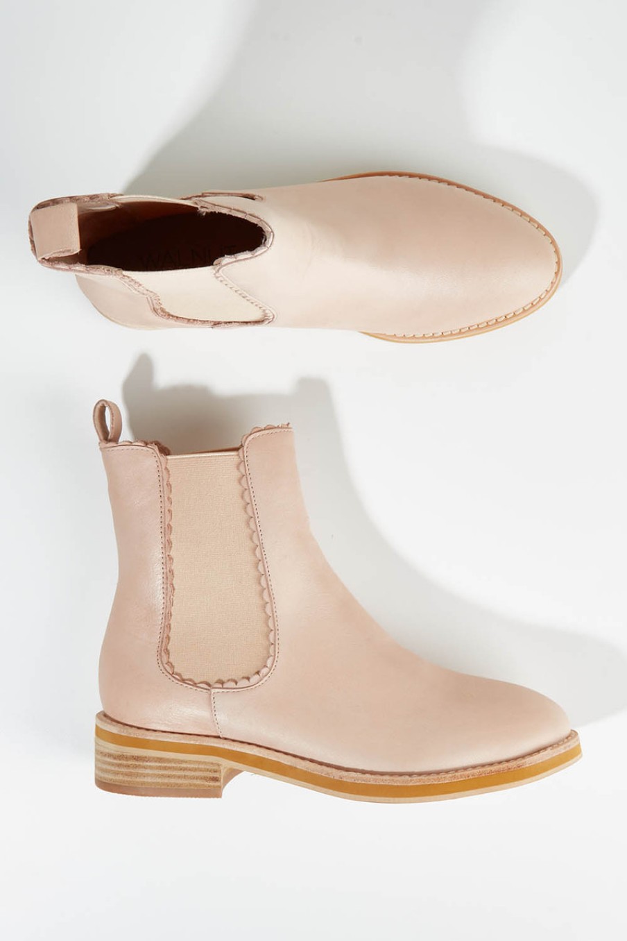 Shoes Walnut | Clemmie Leather Boot Blush