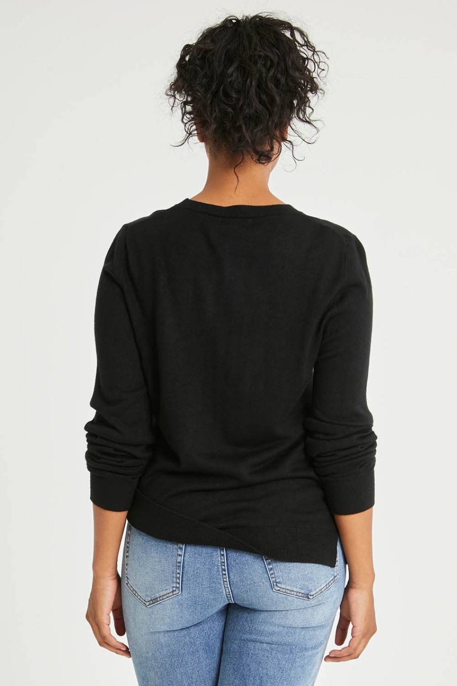 Tops bird keepers | The Keepers Soft Round Neck Jumper