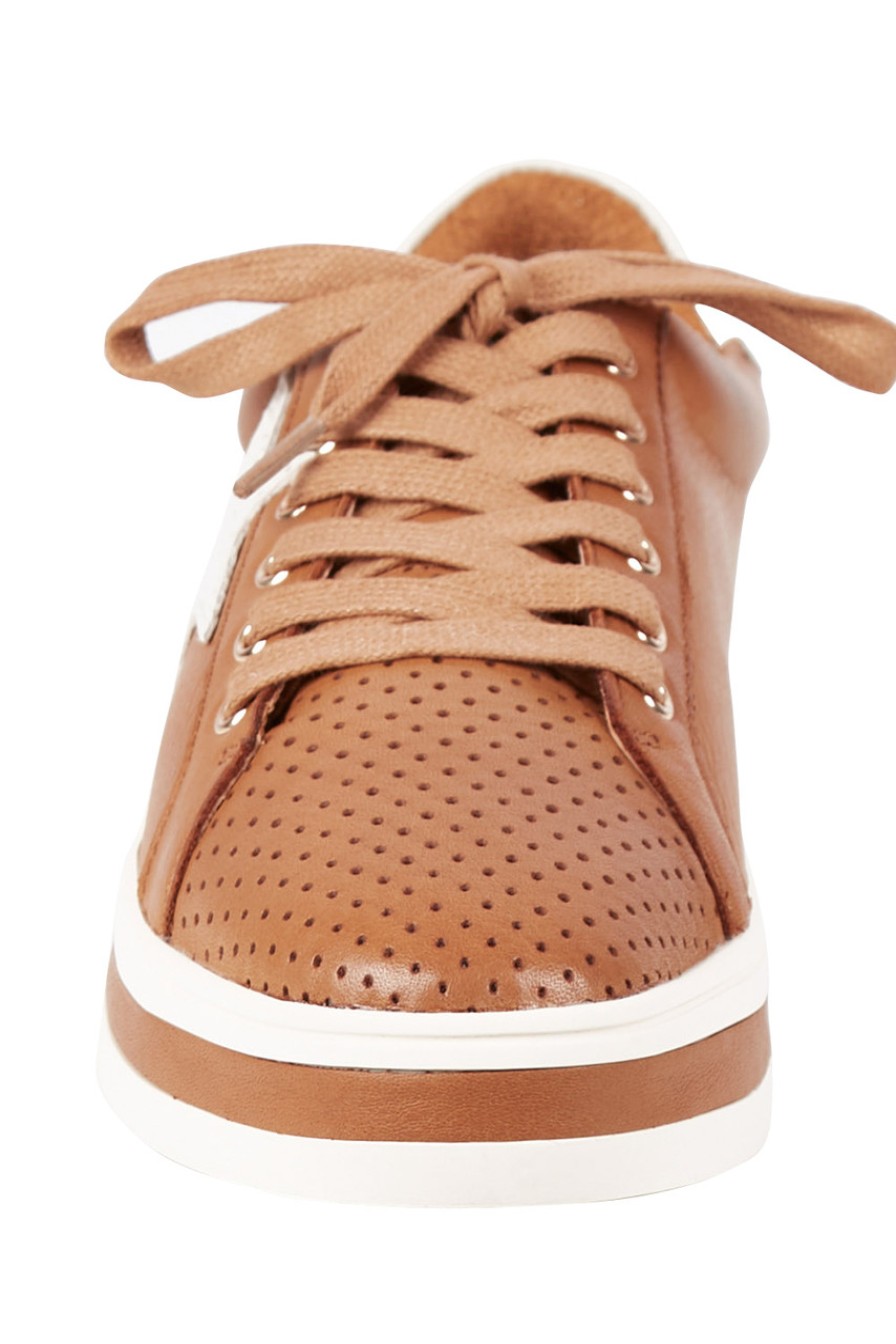 Shoes Alfie and Evie | Pixie Leather Sneaker