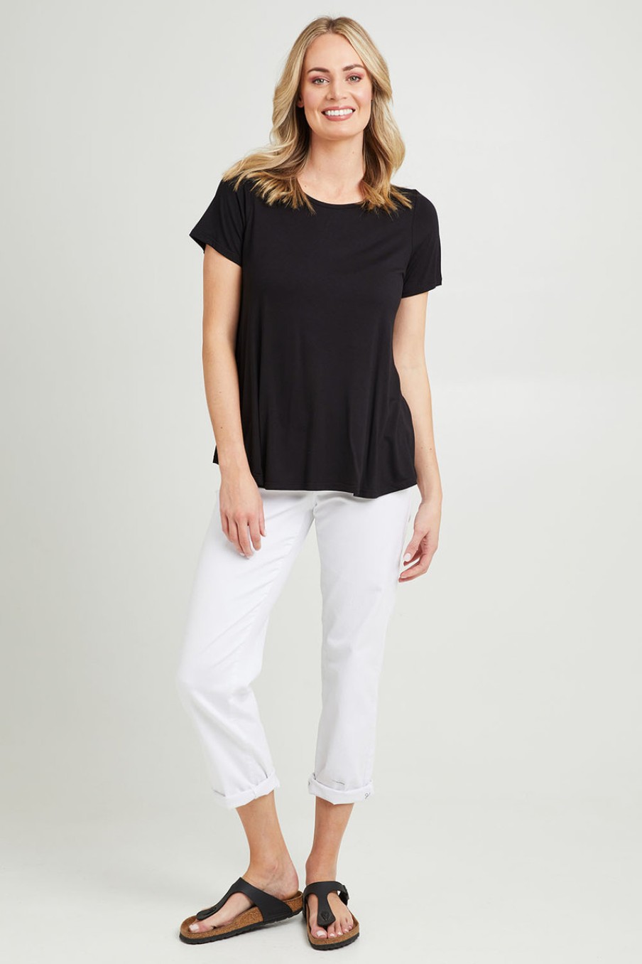 Tops Betty Basics | Holland Tee