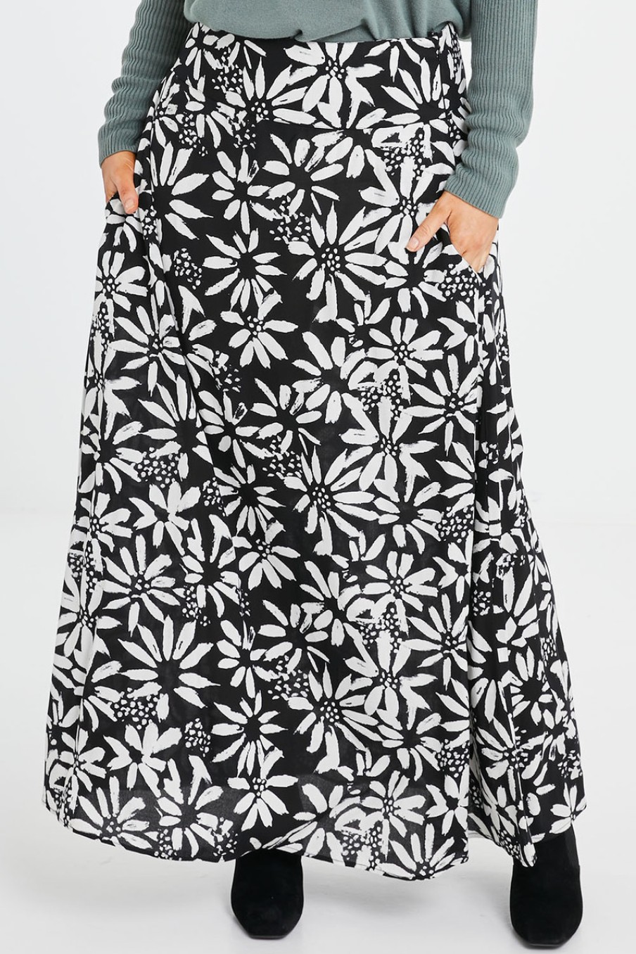 Skirts that bird label | Rose Maxi Skirt Flower